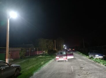 В Сальском районе под колесами автомобиля погиб человек