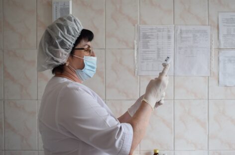 В Сальском районе началась вакцинация от ковида подростков