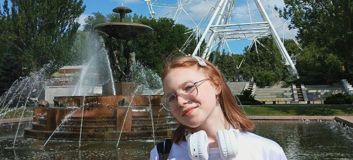 Сальчанка Ангелина Ходосок едет во Всероссийский образовательный центр поддержки одарённых детей «Сириус» в Сочи.