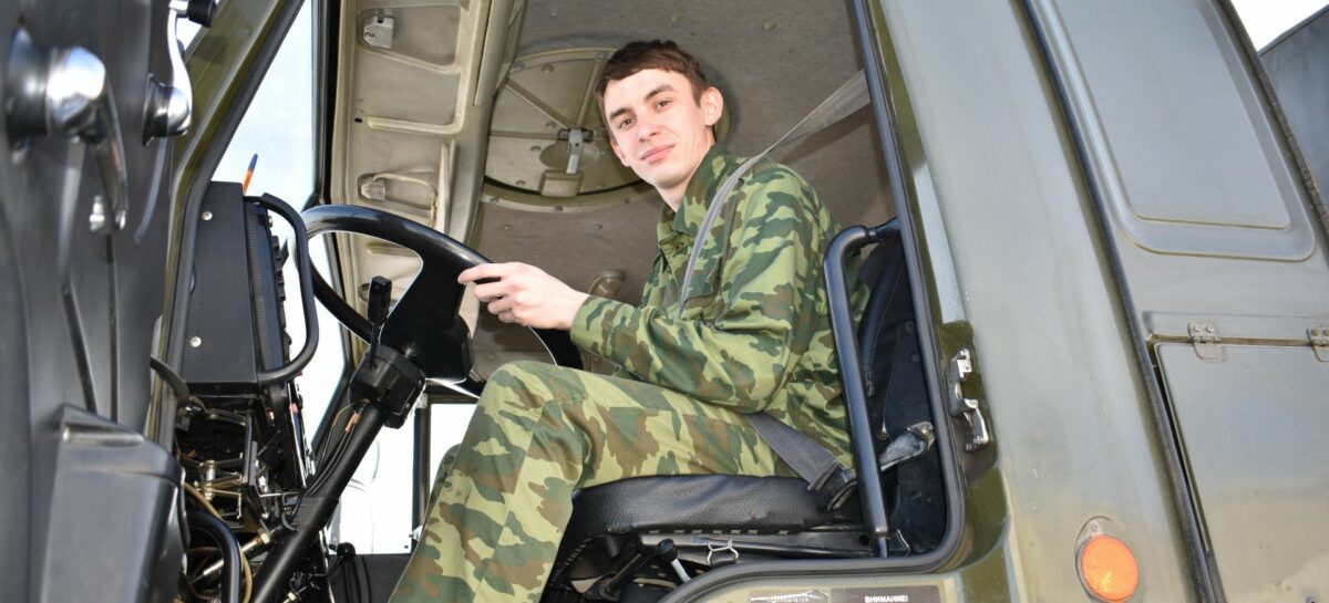 Сальских призывников приглашают получить специальность водителя категории «С»