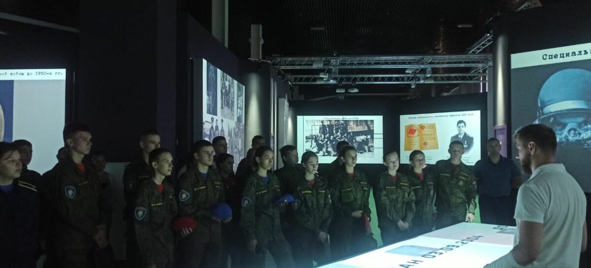 Юнармейцы Дона участвовали  в патриотической акции «Вместе против террора»