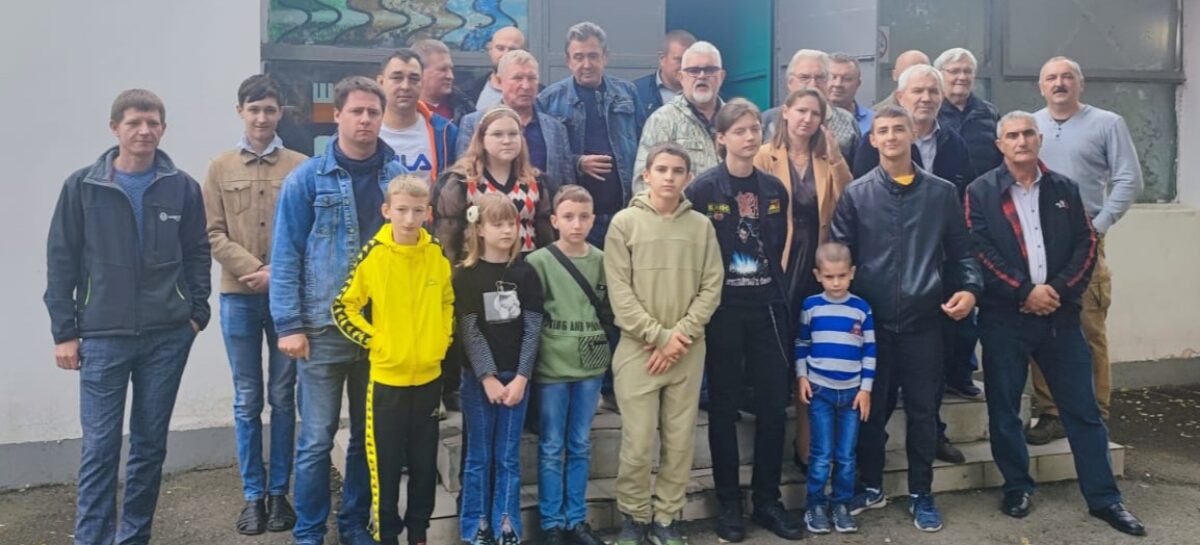 В честь 210-летия города Сальска в клубе «Белая Ладья» парка культуры и отдыха прошёл турнир по шахматам