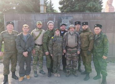 Гуманитарная помощь от жителей Ростовской области доставлена бойцам ЛНР