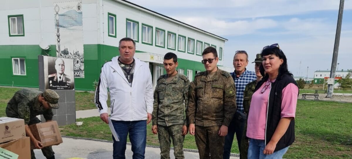 Наши бойцы  получили первую партию помощи, собранной сальчанами по инициативе сотрудников кирпичного завода