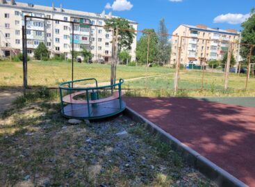 Люди, будьте же людьми: в Сальске участились случаи порчи общественного имущества