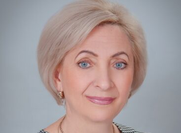 Свой юбилей отметила директор лицея № 9 Ольга Иванченко