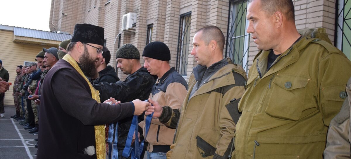 Ждём с победой, мужики!»: в Сальске состоялись очередные проводы мобилизованных граждан.