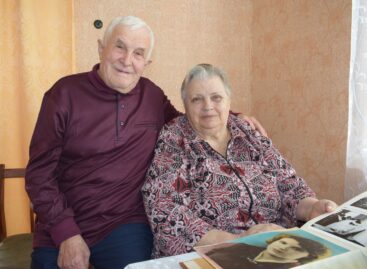Одна жизнь на двоих: 60 лет идут рука об руку вместе супруги Светличные из Нового Егорлыка