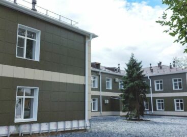 Реорганизация системы здравоохранения области не затронет медицинские кадры