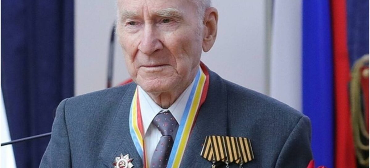 Последний в мире полный кавалер ордена Славы обратился к бойцам в зоне СВО