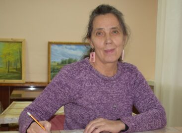 По законам рисования: сельская художница мечтает написать Белозёрный