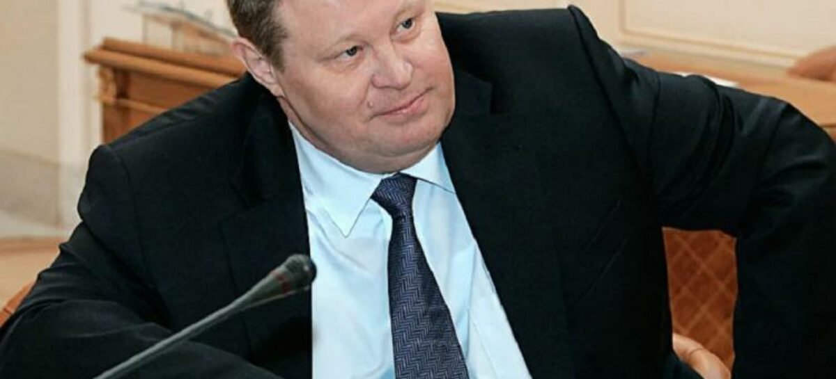 С Татьяниным днем поздравил всех студентов полномочный представитель президента Российской Федерации в Южном федеральном округе Владимир Устинов