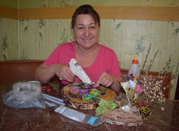 Жизнь удивительных вещей: жительница посёлка Степной Курган создаёт красоту из бросового материала