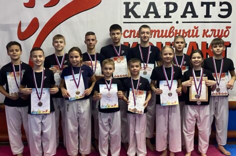 Сальские каратисты побывали на соревнованиях в Волжском и привезли награды