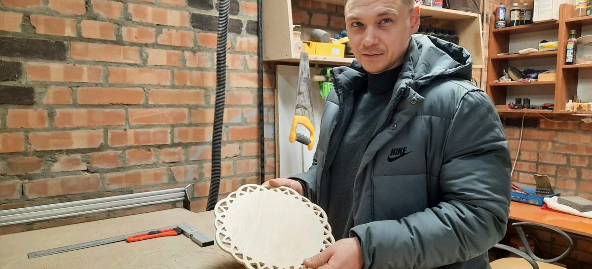Особая магия дерева: salsknews.ru посетил мастерскую Максима Сиволапова