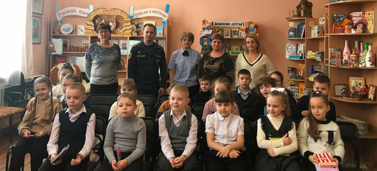 Сальских ребятишек учат пожарной безопасности с детства