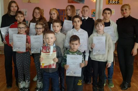 В клубе «Белая ладья» парка культуры и отдыха в третий раз прошёл открытый детский конкурс шахматных рисунков