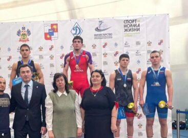Сальский борец стал бронзовым призёром в Сочи
