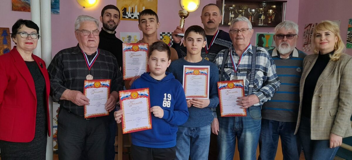В «Белой ладье» прошли два шахматных турнира