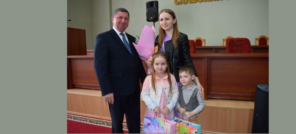 В Сальском районе отметили День местного самоуправления