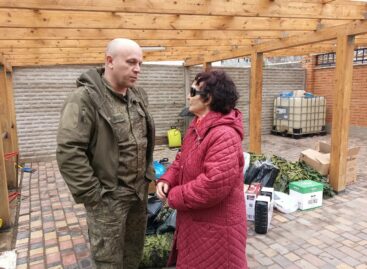 В тылу — с верой в Победу: сальские работники культуры и образования объединились в помощи бойцам СВО