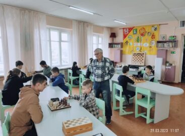 Шах и мат: в Доме пионеров и школьников проведен городской турнир по шахматам среди детей до 15 лет