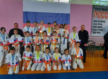 На первенстве Сальска: в спортивно-оздоровительном комплексе «Приречный» прошло VIII первенство города по киокусинкай