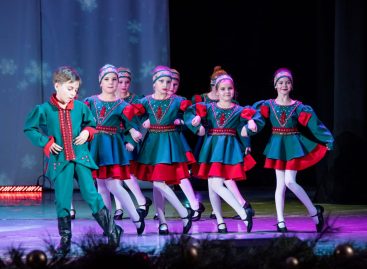 Образцовый шоу-балет «Ренессанс» приглашает всех желающих на свой отчётный концерт