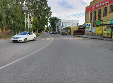 В Сальске, на переходе иномарка сбила девятилетнего ребёнка