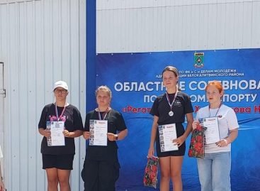 В Белой Калитве состоялись областные соревнования по гребному спорту «Регата памяти Н.М. Хопрячкова»