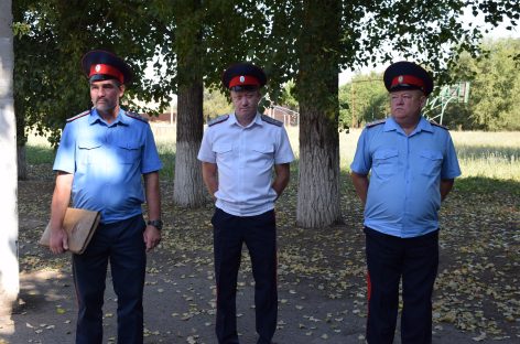 В Сальской казачьей дружине прошла аттестация