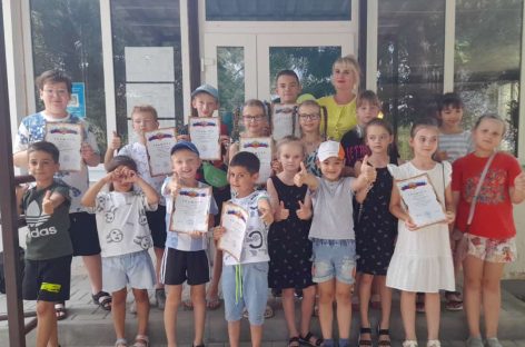 Посвятили физкультурникам: в городском шахматном клубе «Белая ладья» парка культуры и отдыха прошёл детский турнир по шашкам