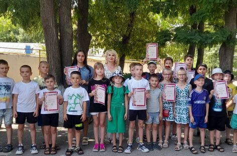 В клубе «Белая ладья» проведен праздничный турнир по шахматам, посвященный Международному дню шахмат