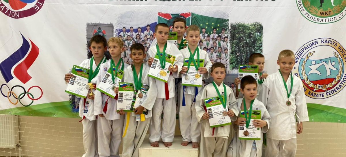 Больше — первых: состоялся открытый турнир Адыгеи по каратэ WKF