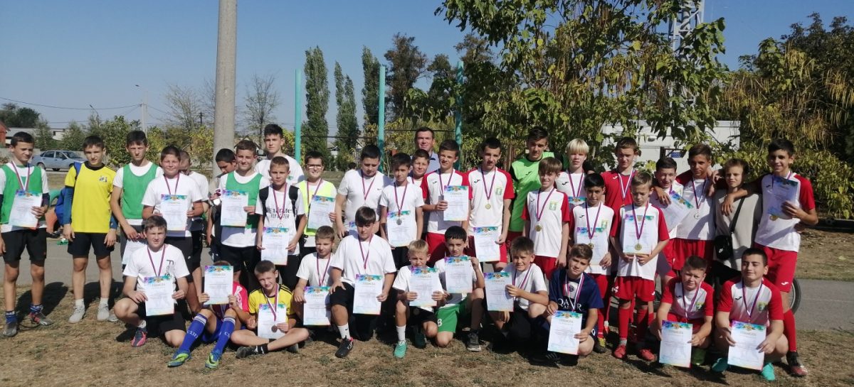 В честь Дня города: в Сальске прошло первенство МБУ ДО Сальского района «Спортивная школа» по футболу