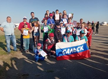 Первое общекомандное: состоялся открытый чемпионат по картингу на Кубок главы администрации Сальского городского поселения