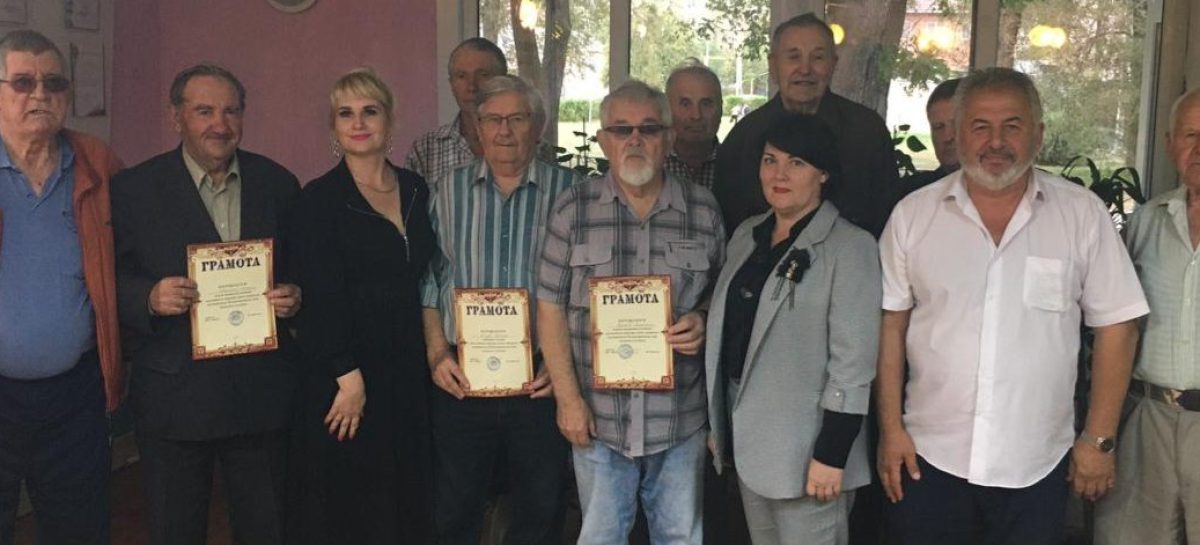 В Сальске прошёл турнир ветеранов по шахматам