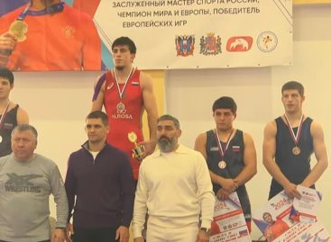 «Серебро» — из столицы Дона: в Ростове-на-Дону прошёл всероссийский турнир по греко-римской борьбе