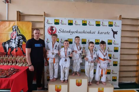 Ката и кумитэ: в Звереве прошёл турнир имени атамана Платова по киокусинкай