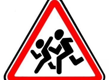 В результате дорожно-транспортного происшествия пешеход получила травмы