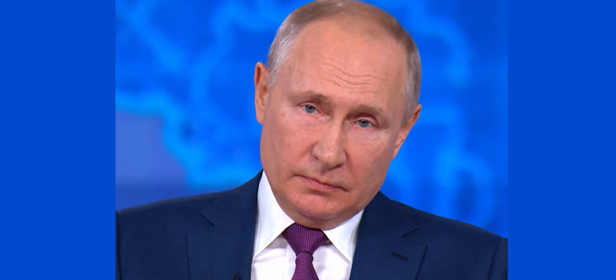 Большую пресс-конференцию Владимира Путина объединят с «Прямой линией». Событие состоится 14 декабря. Глава государства подведёт итоги года и ответит на вопросы журналистов и простых людей.