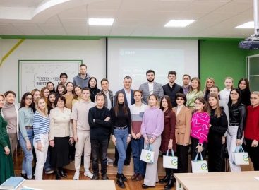 РОСТОВСКИЕ СТУДЕНТЫ ПРИНЯЛИ УЧАСТИЕ В ДЕЛОВОЙ ИГРЕ