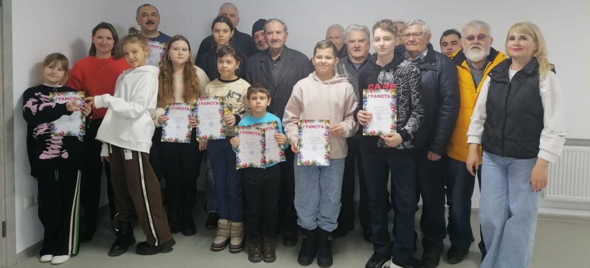 В Старый Новый год в клубе «Белая ладья» прошёл открытый праздничный шахматный турнир