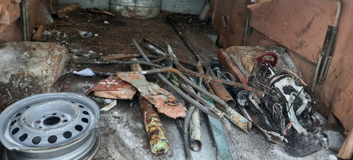 В Лихой транспортные полицейские пресекли кражу на железной дороге