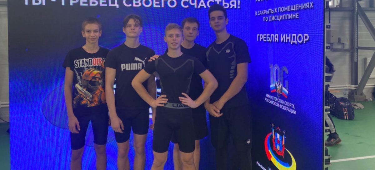 Гребцы-академисты спортивной школы Сальского района вышли на первые тренировки