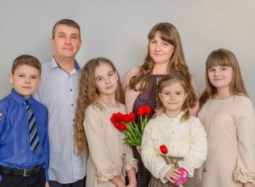 Они выбрали счастье: история сальской многодетной семьи, которая воспитывает двух детей с инвалидностью