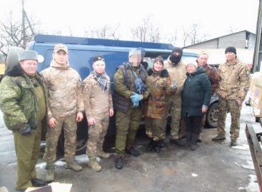 Волонтёры Сальского филиала БФ «Святогор» доставили нашим бойцам очередную партию гуманитарной помощи.
