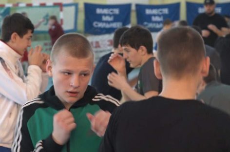 Утром — в спортзале, вечером — на ринге: юношеская сборная ЮФО по боксу тренируется в Сальске