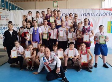 В спортивном комплексе «Сальский» прошло первенство города Сальска по тяжёлой атлетике
