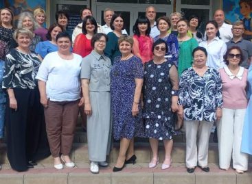 Сотрудники городского Центра библиотечного обслуживания в Сальске получили поздравления с профессиональным праздником